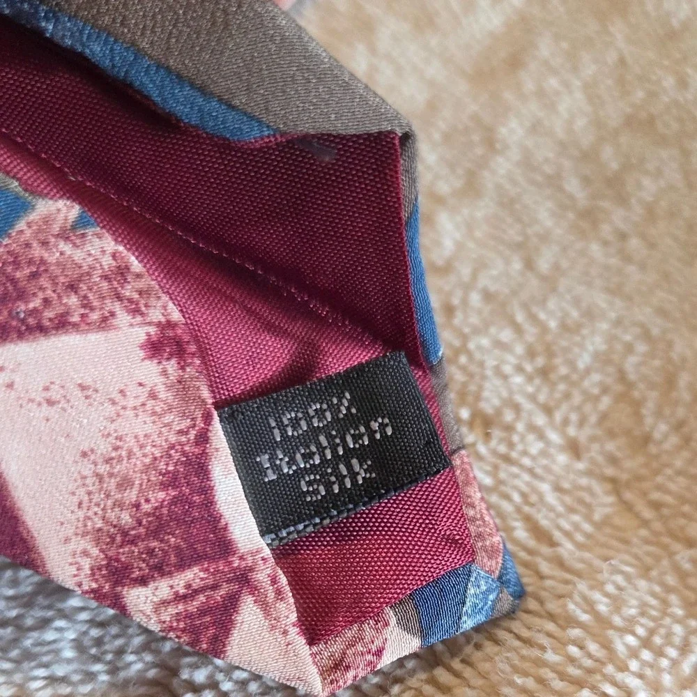 Gianfranco Ruffini Silk Tie Abstract Geometric Retro 90s Pattern Blue‎ Burgundy